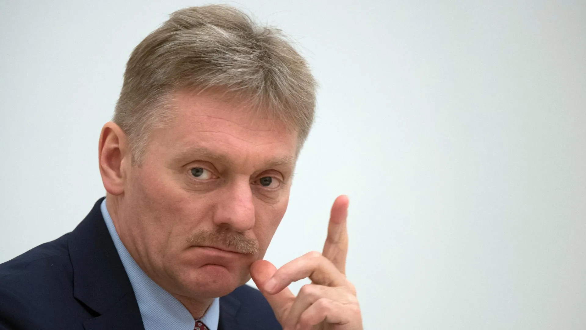 Песков прокомментировал решение Путина сменить генпрокурора