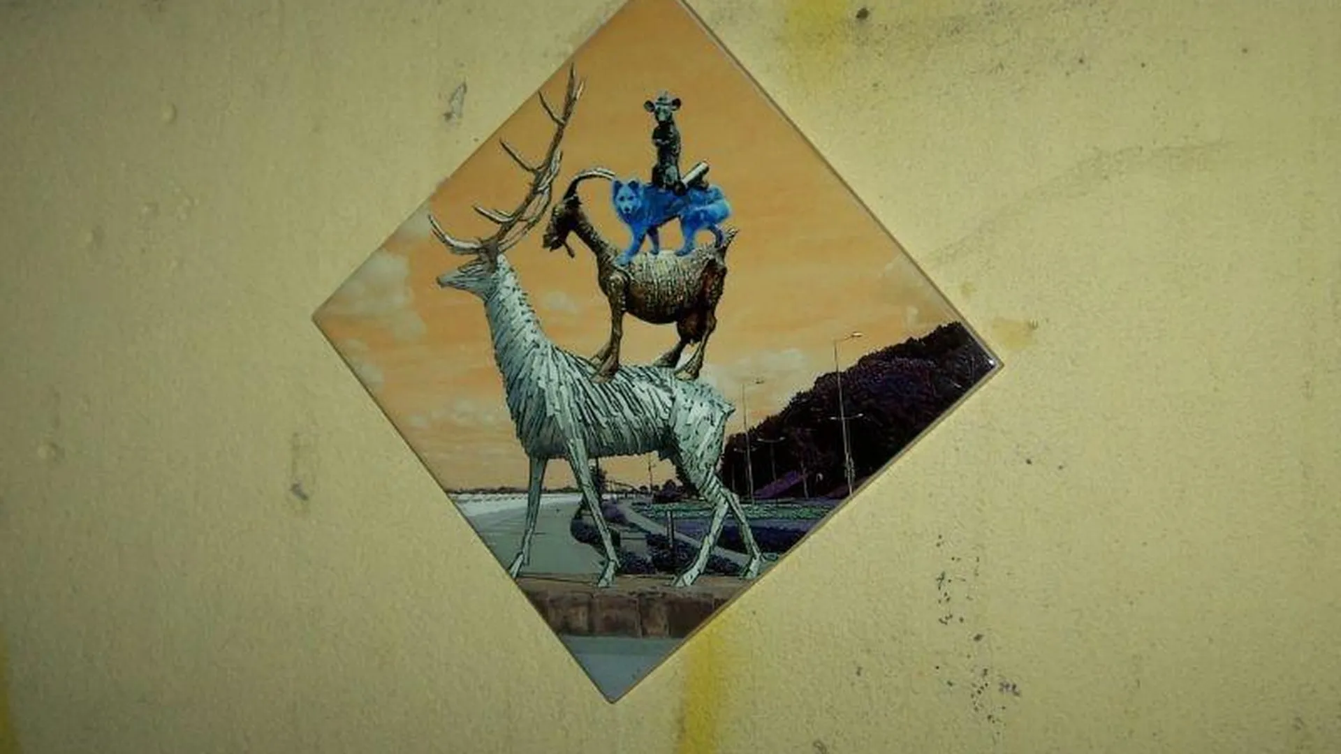 Бэнкси Нижегородский предложил альтернативный герб города с известными скульптурами