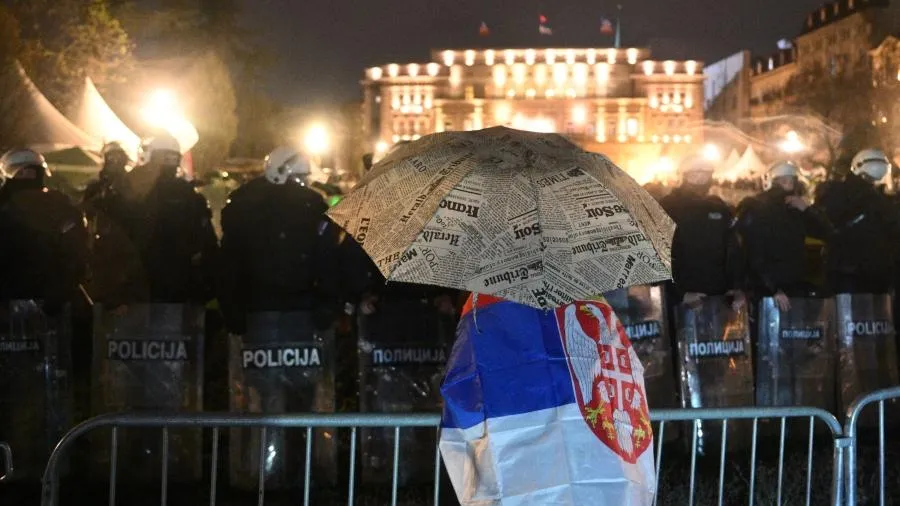Вучич отреагировал на слова про удар «звуковой пушкой» по митингующим
