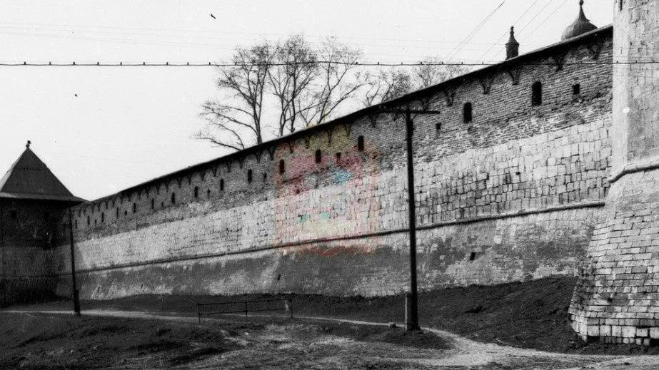 В Подмосковье выдано разрешение на реставрацию стен Зарайского Кремля
