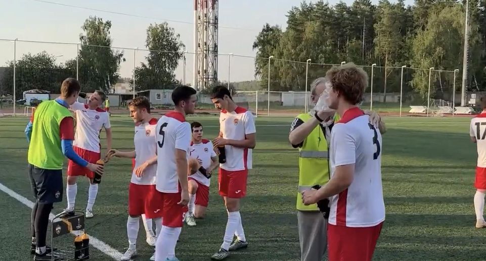 В Видном состоялся матч по футболу в рамках очередного тура Чемпионата Московской области
