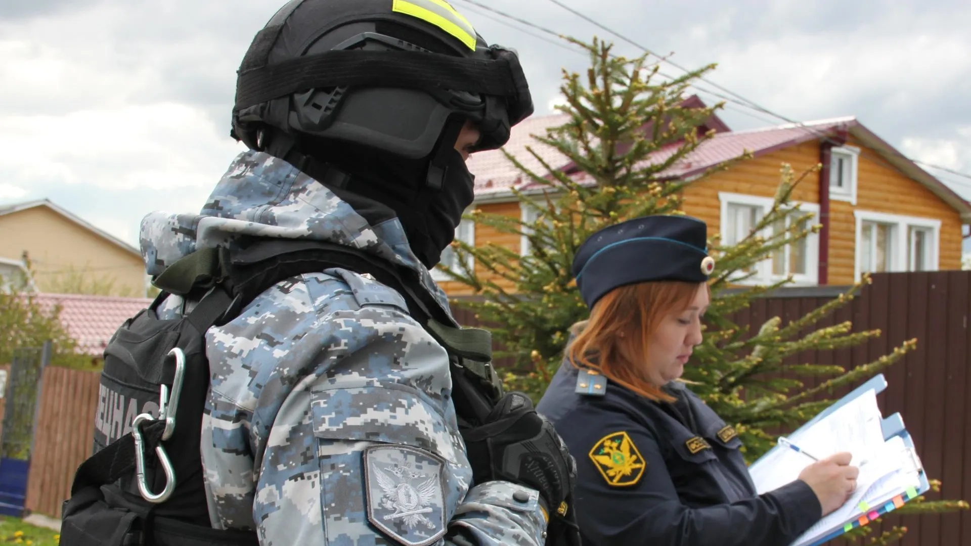Приставы Подмосковья обязали москвича обеспечить пожарную безопасность участка леса