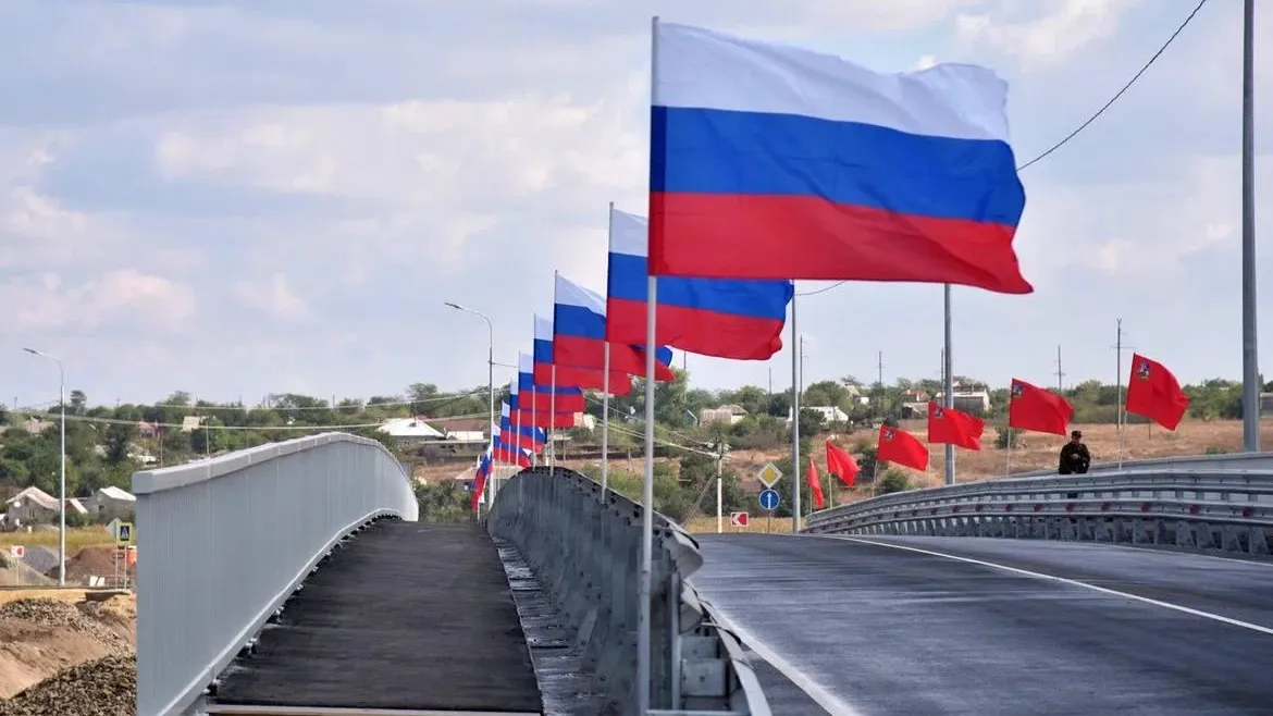 Москва продолжит оказывать помощь в восстановлении Донецка и Луганска в 2024 г