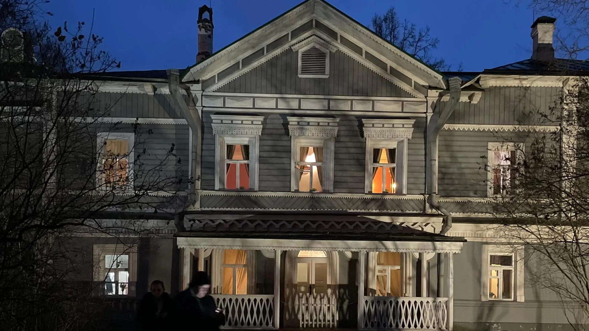 Более 600 гостей посетили мероприятия «Ночи искусств» в музее Чайковского в Клину