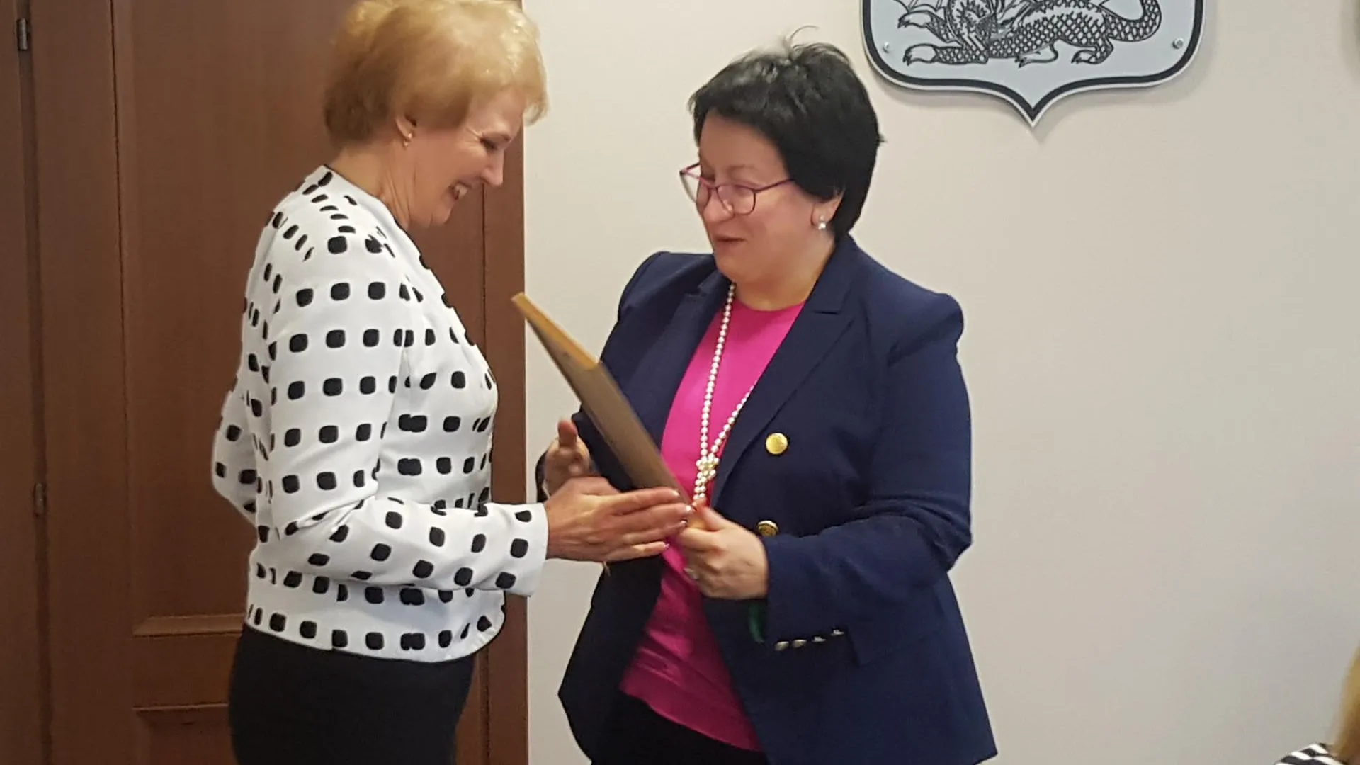 Глава Красногорска вручила активистам благодарственные письма губернатора