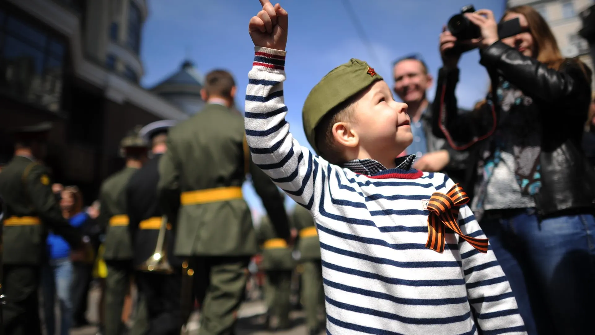 Власти Москвы пообещали хорошую погоду жителям столицы на День Победы