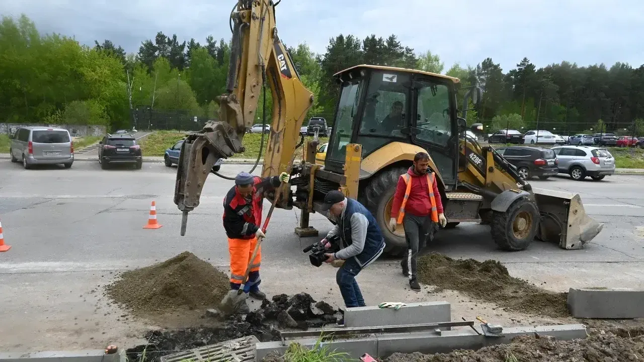 В Ленинском округе продолжается ремонт дорог