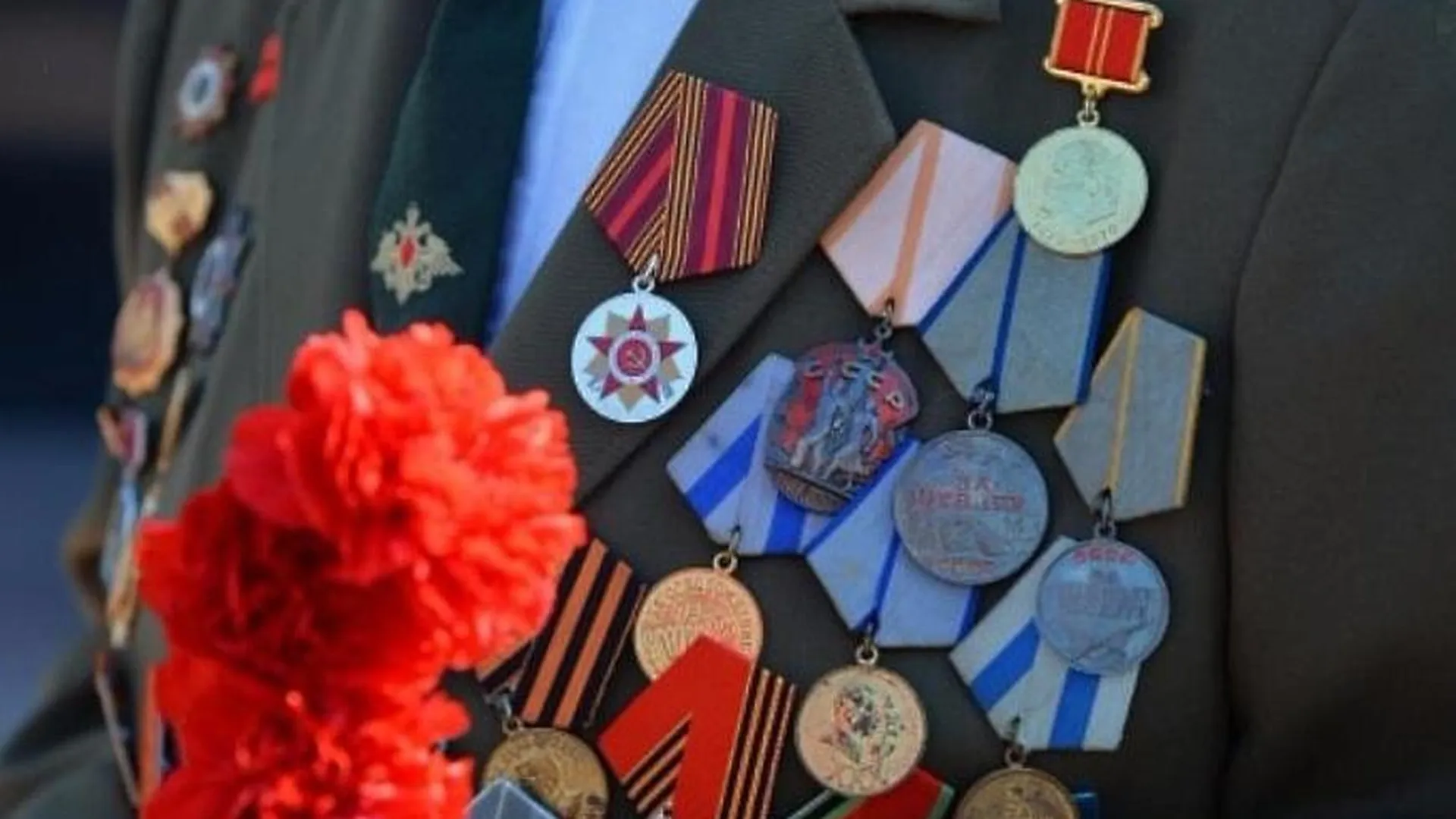 «Мособлэнерго» поздравило подшефных ветеранов ВОВ с наступающим Днем Победы