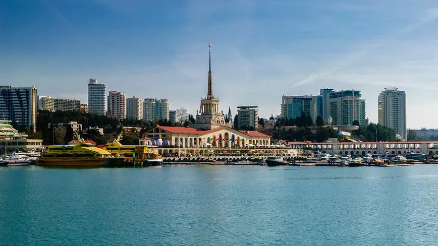 Правительство РФ поддержит бизнес на Кубани в связи с загрязнением побережья