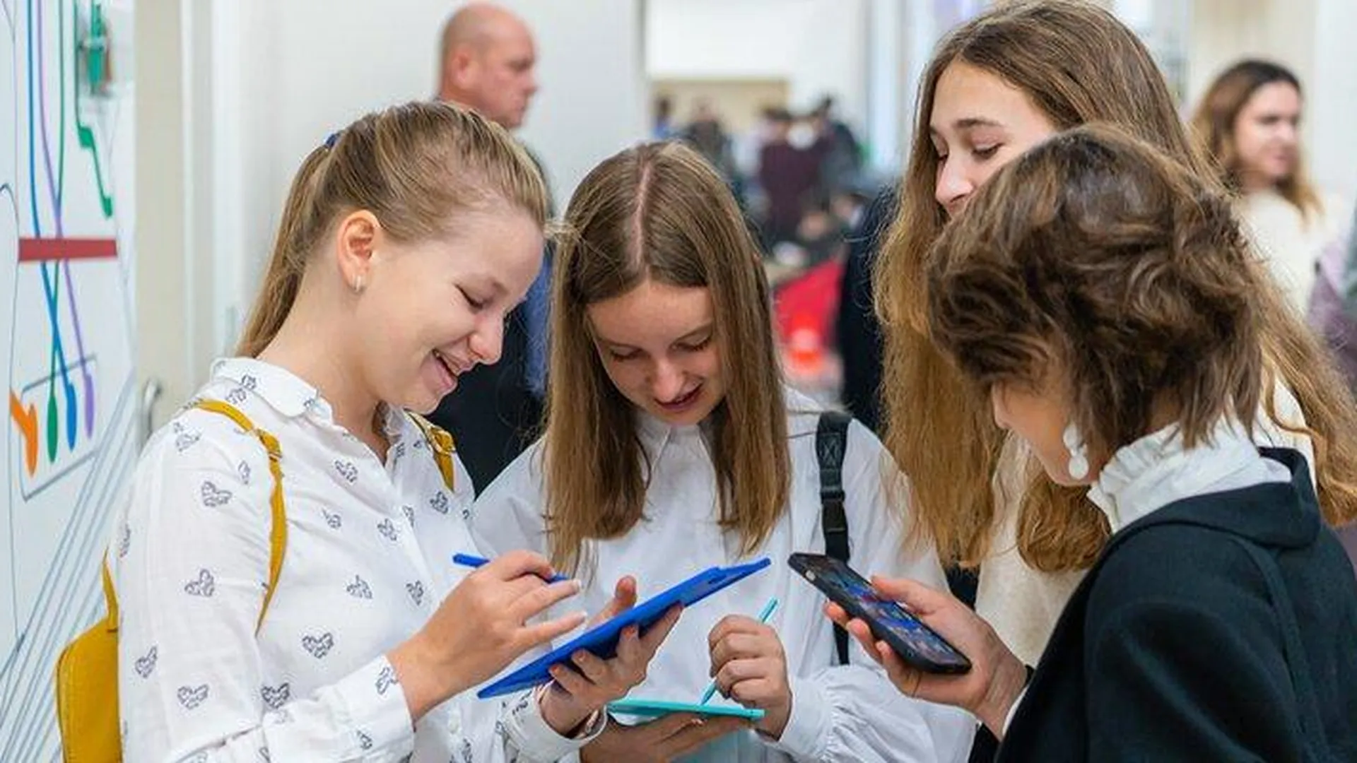 Бесплатный проезд предложили ввести депутаты для школьников в Москве
