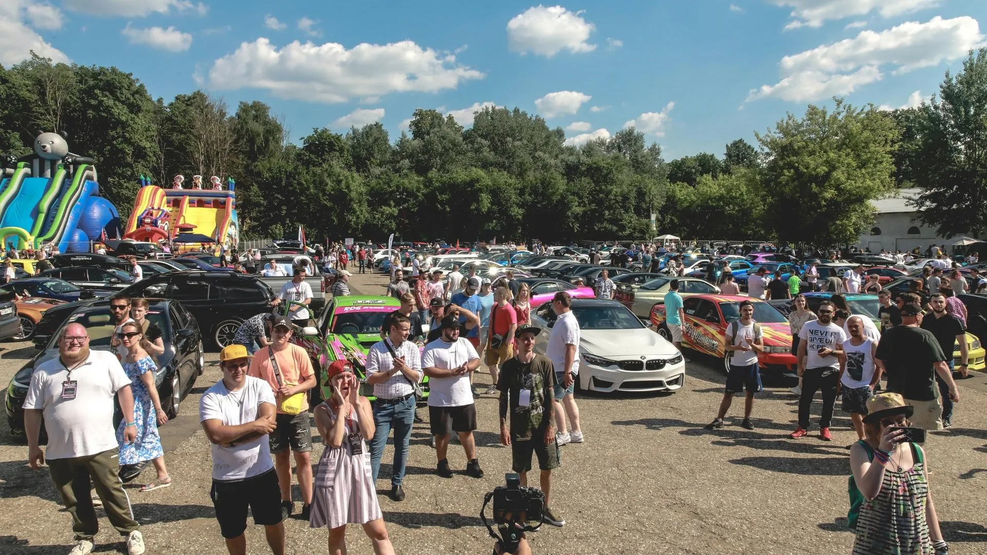 Около 150 тюнингованных автомобилей представят на автофестивале в  Домодедове | РИАМО