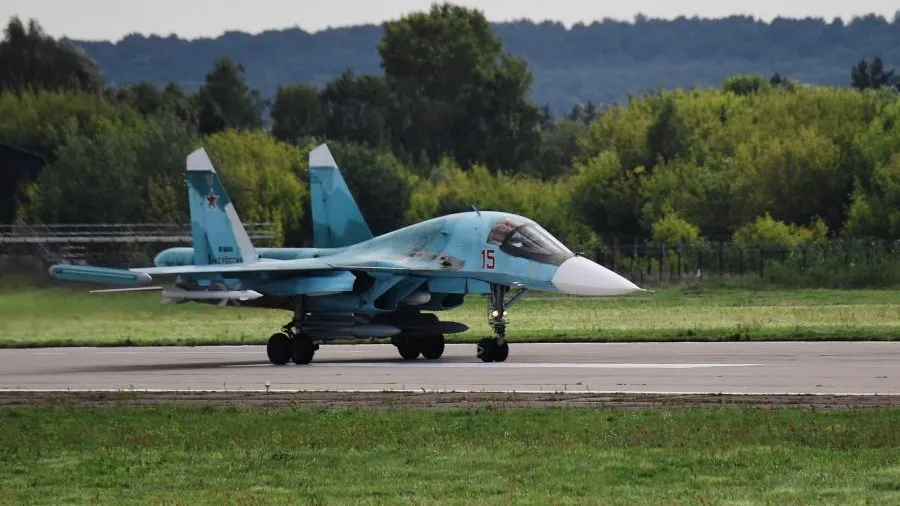 Подбитый российский Су-34 вернулся на аэродром после поражения цели