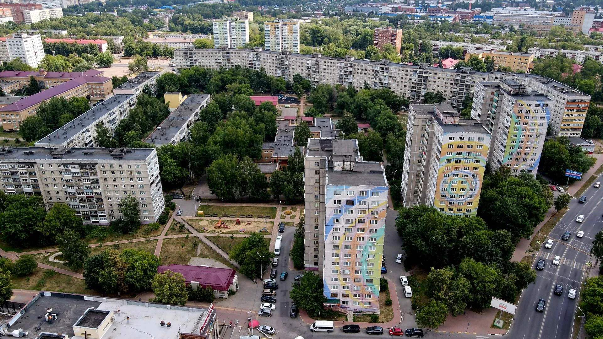 Жители Подмосковья могут принять участие в конкурсе «Лучший дом. Лучший  двор» | РИАМО в Домодедово