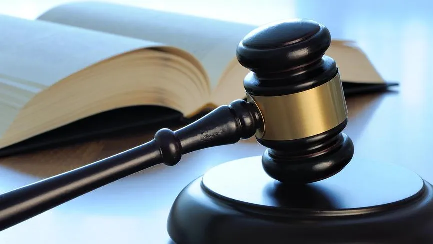 В Москве мужчину приговорили к 2 годам тюрьмы за продажу украденных «Сникерсов»