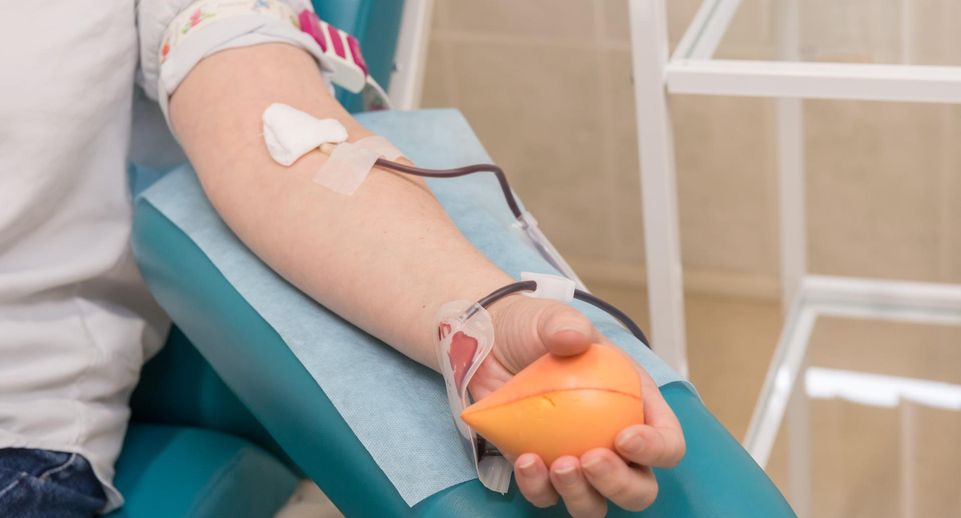 Около 100 человек сдали свою кровь в МОНИКИ в рамках донорской акции
