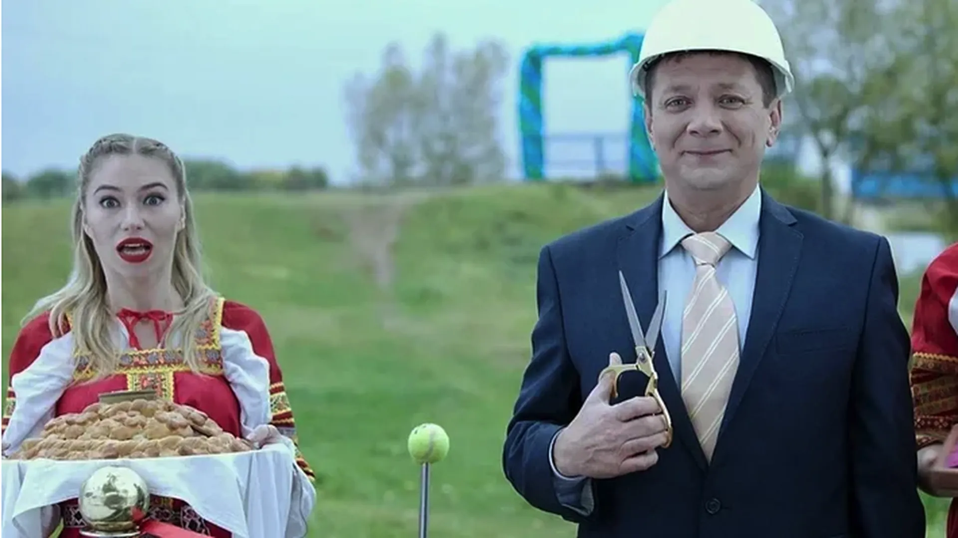 Все о мужчинах. Комедия с уральскими пельменями. Комедии с сергеем буруновым. Посоветуйте русскую комедию. Комедия на море.