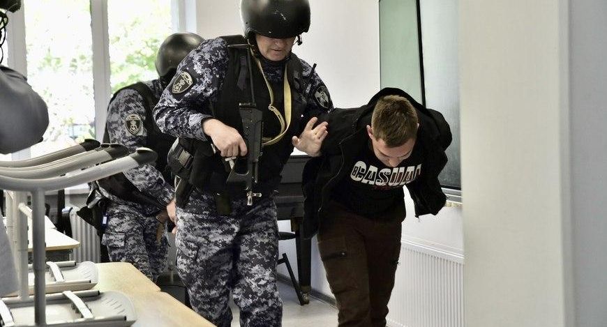 В школах Солнечногорска прошли учения по антитеррористической защищенности