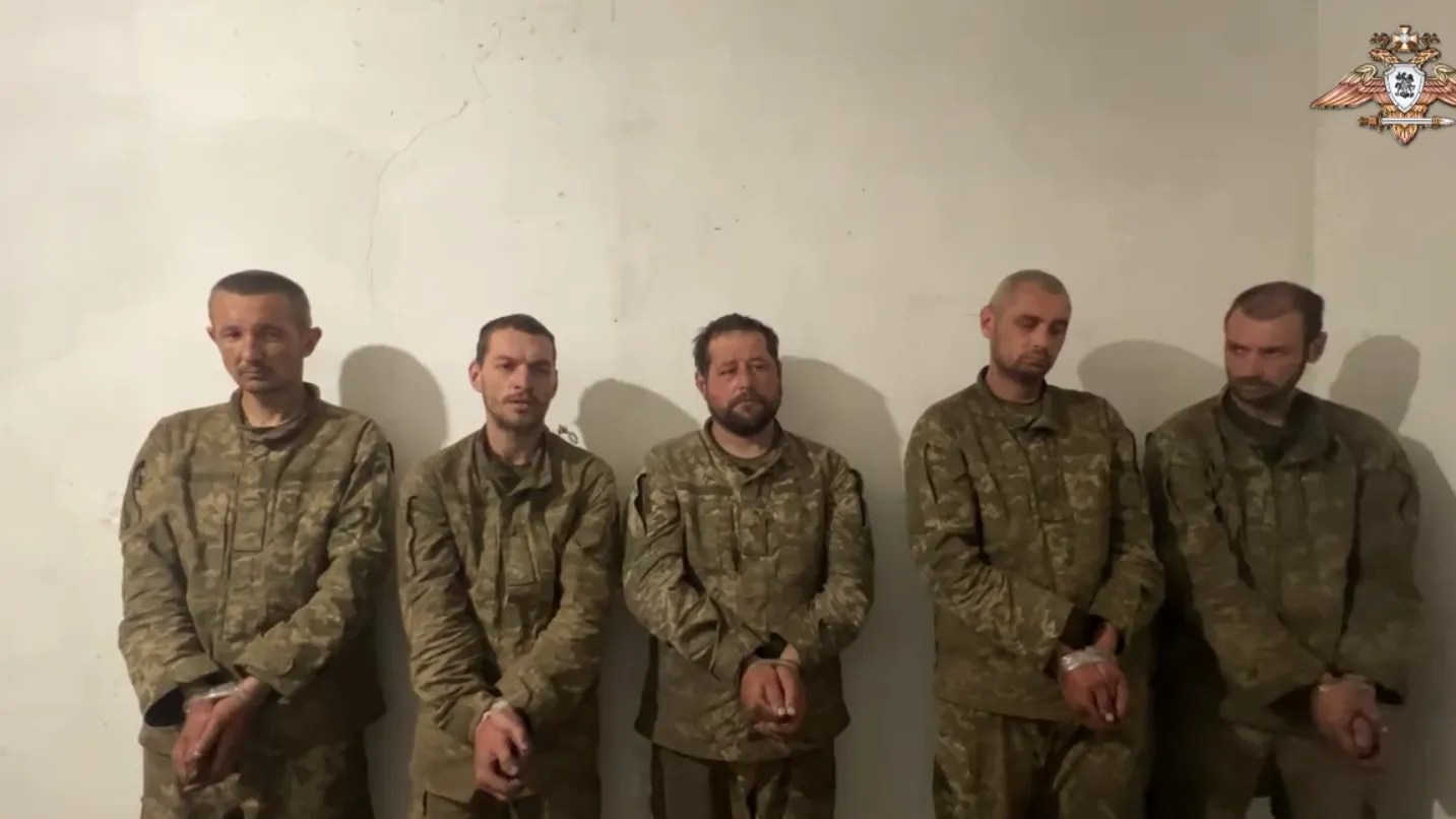 Появилось видео сдачи в плен пятерых бойцов ВСУ у Яснобродовки