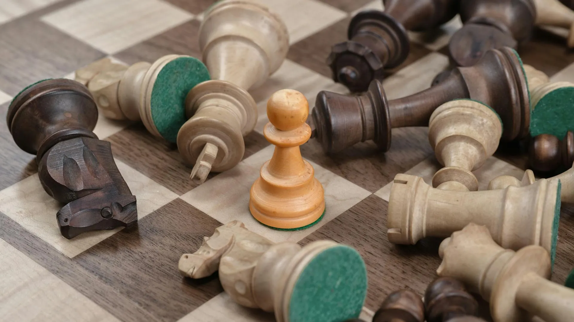 «Одноклассники» устроят трансляцию Турнира претендентов по шахматам в Торонто