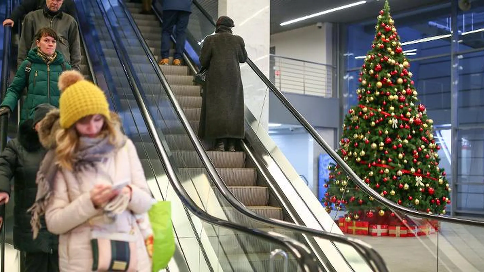 Более 1 млн поездок совершили в общественном транспорте Москвы в новогоднюю ночь