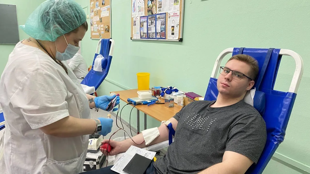 Более 160 учащихся и педагогов Подмосковья сдали кровь в рамках акции ко Дню студента