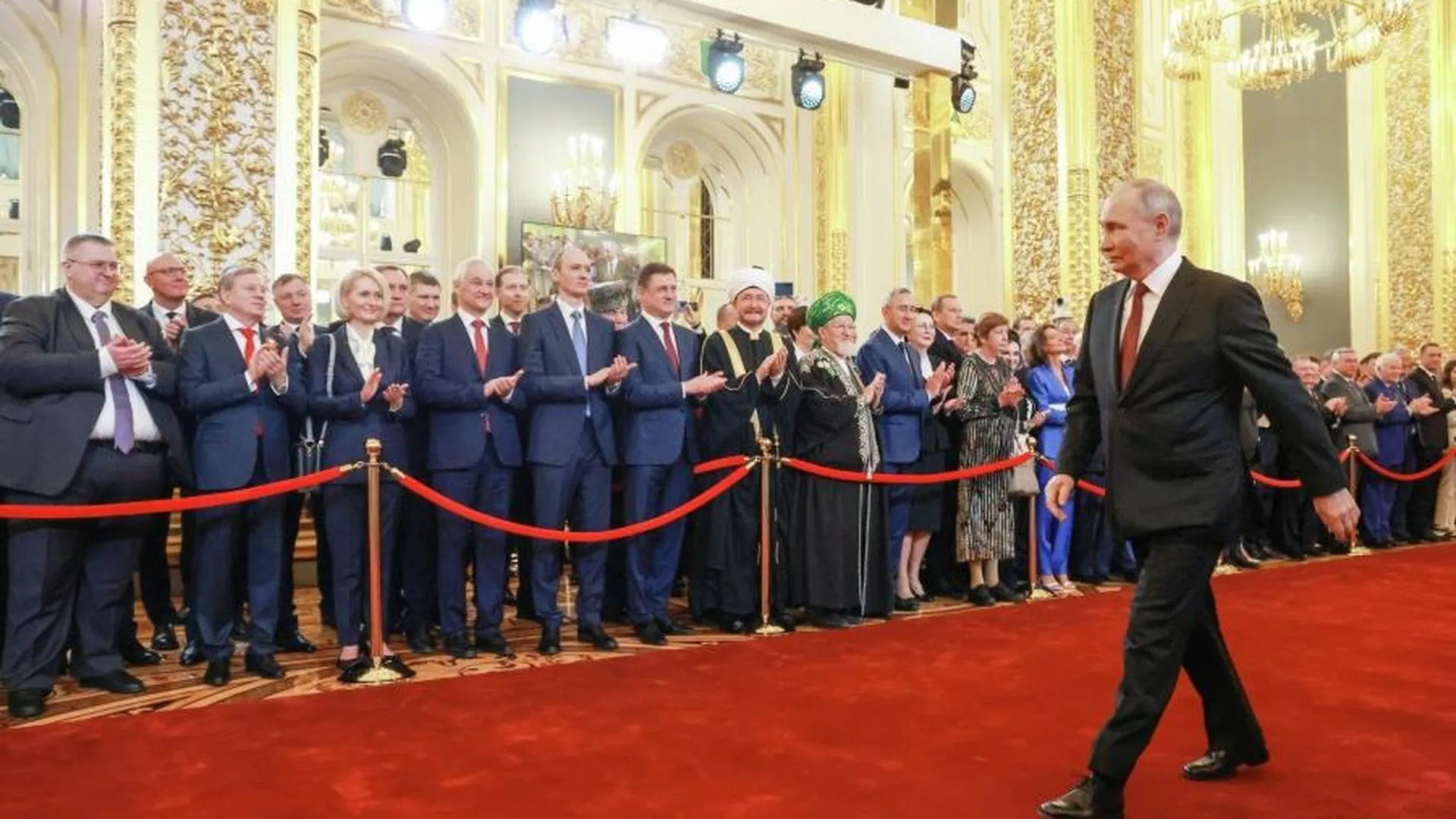 Ведомости: на инаугурации Путина были послы четырех недружественных стран