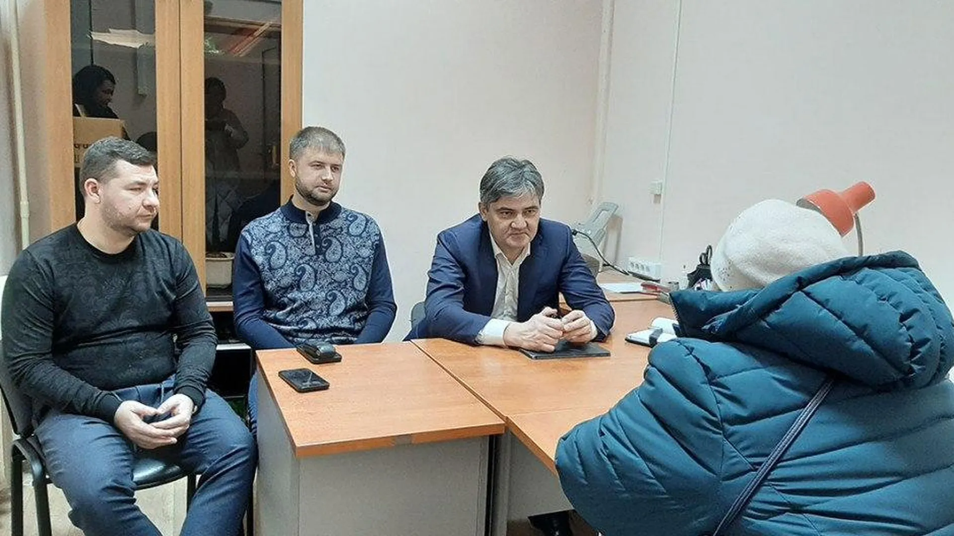 Депутаты Люберец ответили на вопросы жителей по землепользованию во время встречи