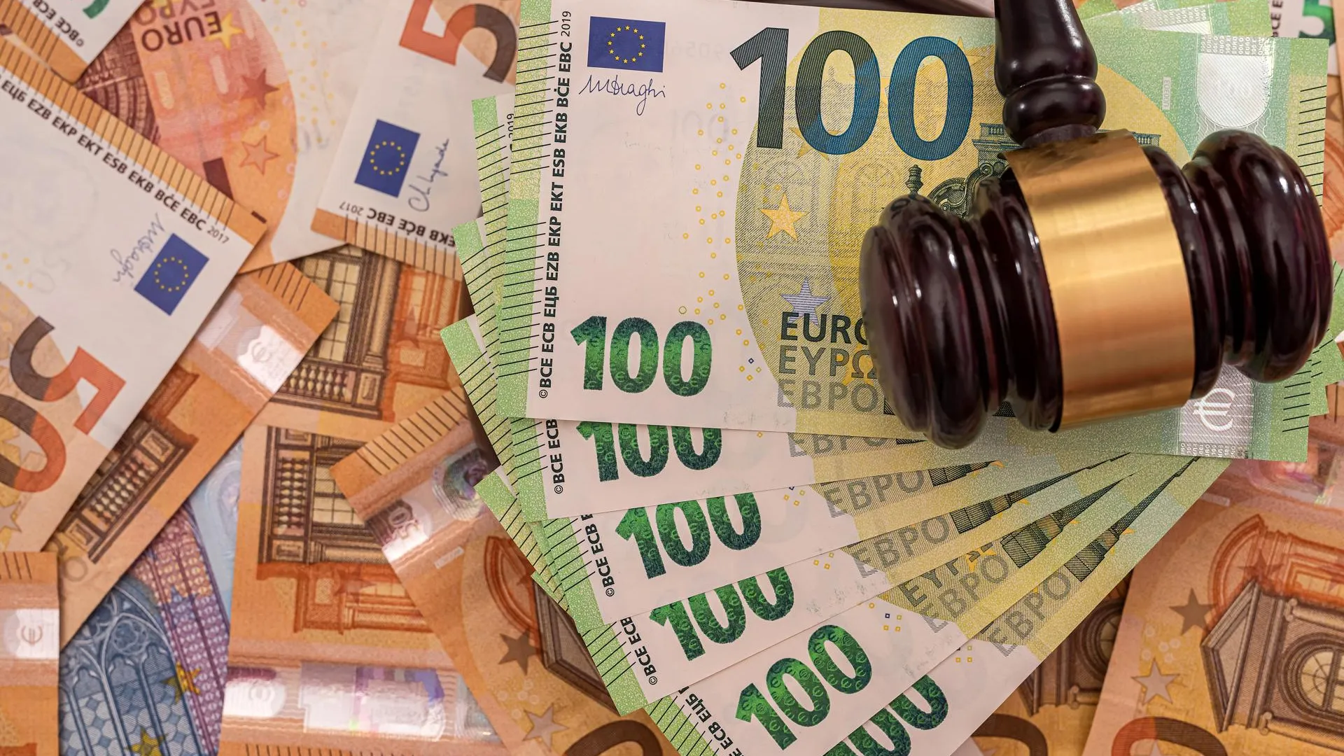 Euroclear удержит миллиарды евро доходов от замороженных активов РФ