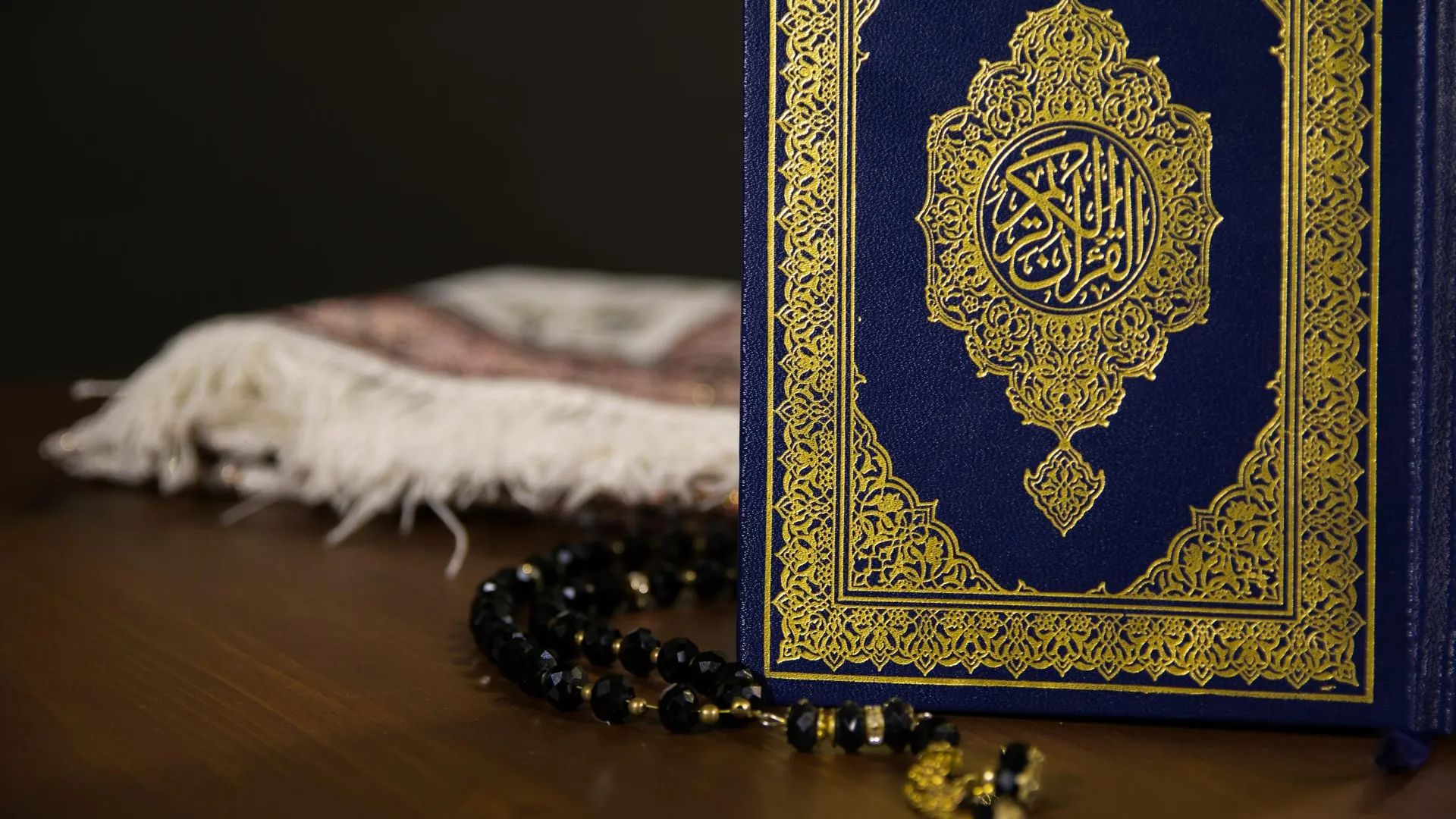 В Дании сожгли Коран дважды за день