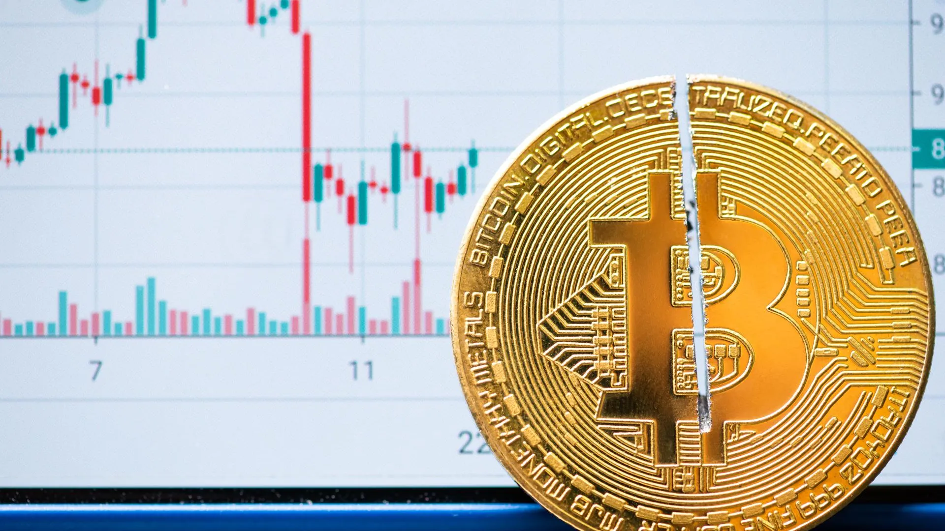 Курс Bitcoin впервые с 13 января опустился ниже 90 тысяч долларов