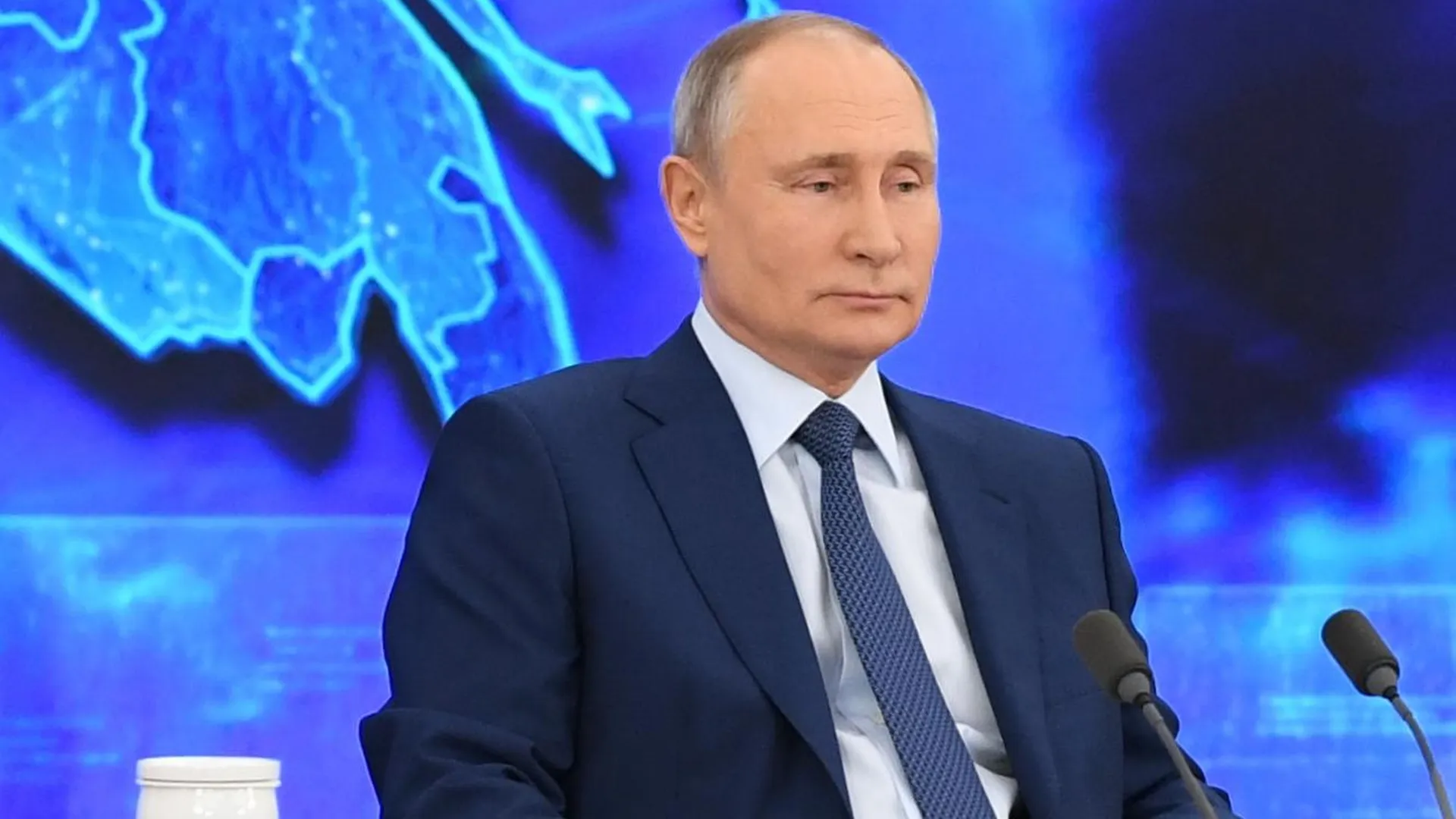 В Кремле объяснили, почему Путин до сих пор не получил звание генерала