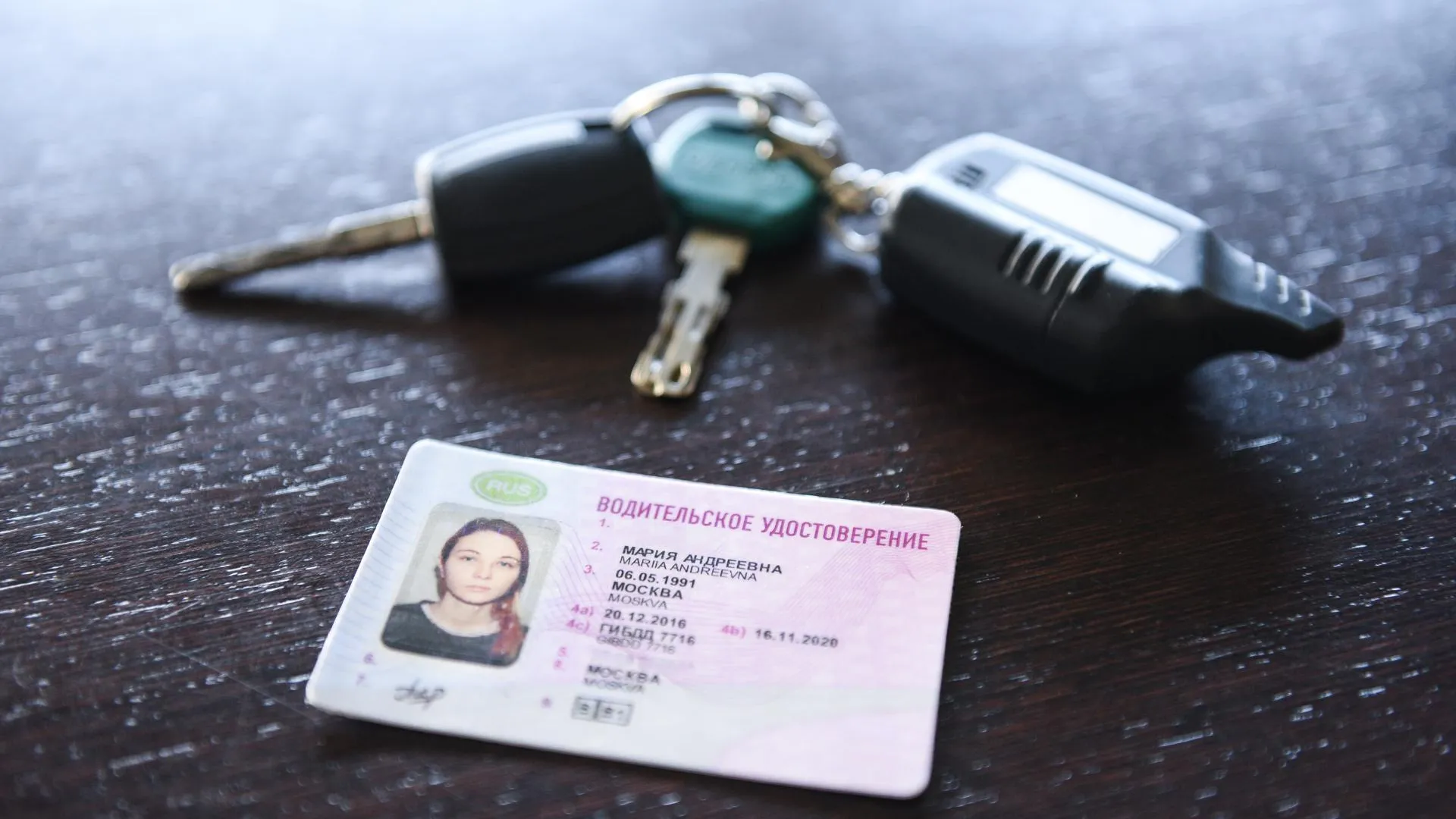 Электронный ПТС и упрощенная замена движка: новые правила регистрации ...