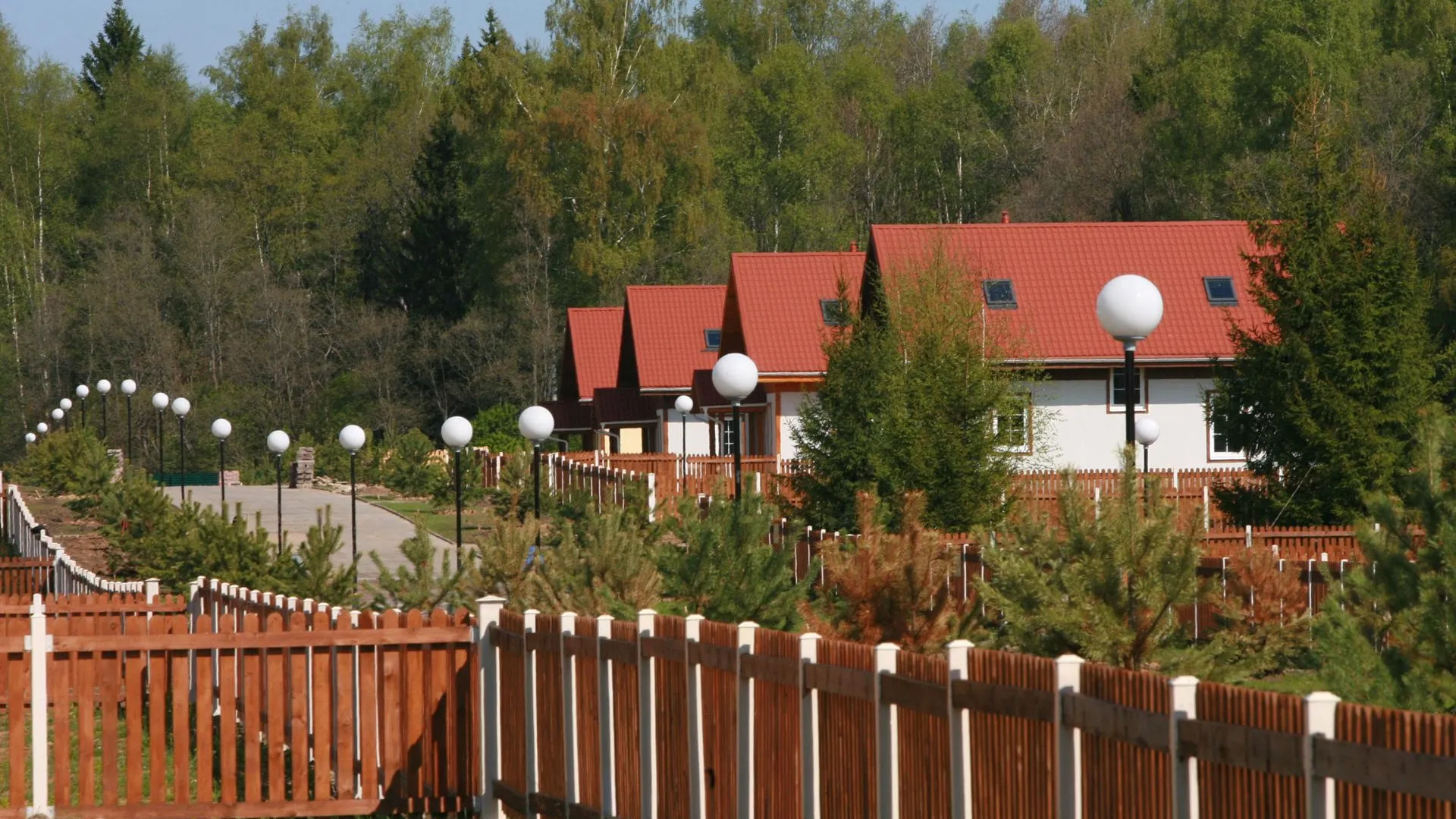 Спрос на аренду загородного жилья в Подмосковье остается на высоком уровне