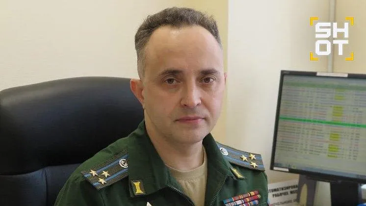 Машину начальника военкомата Татарстана пытались сжечь коктейлем Молотова |  РИАМО ruizirxiddxglv