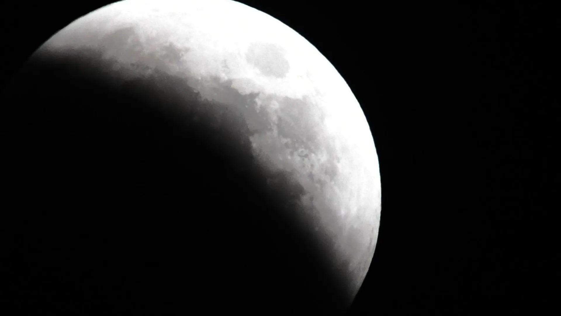 Полное лунное затмение 8 ноября 2022 года