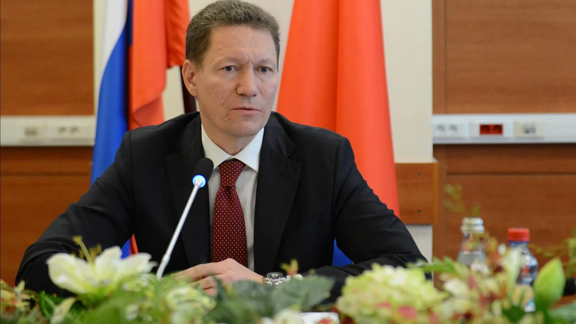Аппарат зампреда подмосковного правительства Дмитрия Куракина работает штатно