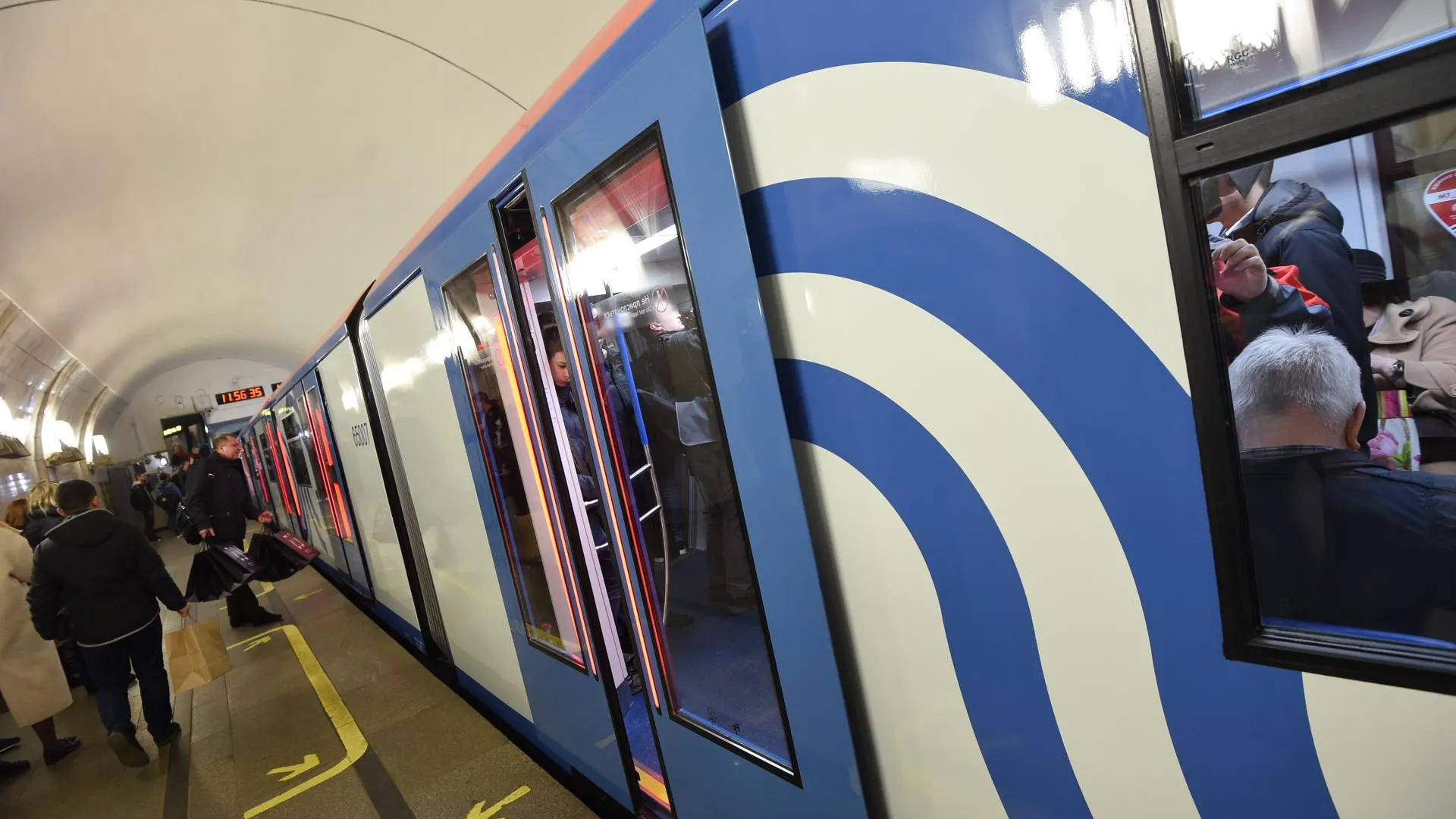 В столичном метро запустили 16‑й поезд нового поколения «Москва»