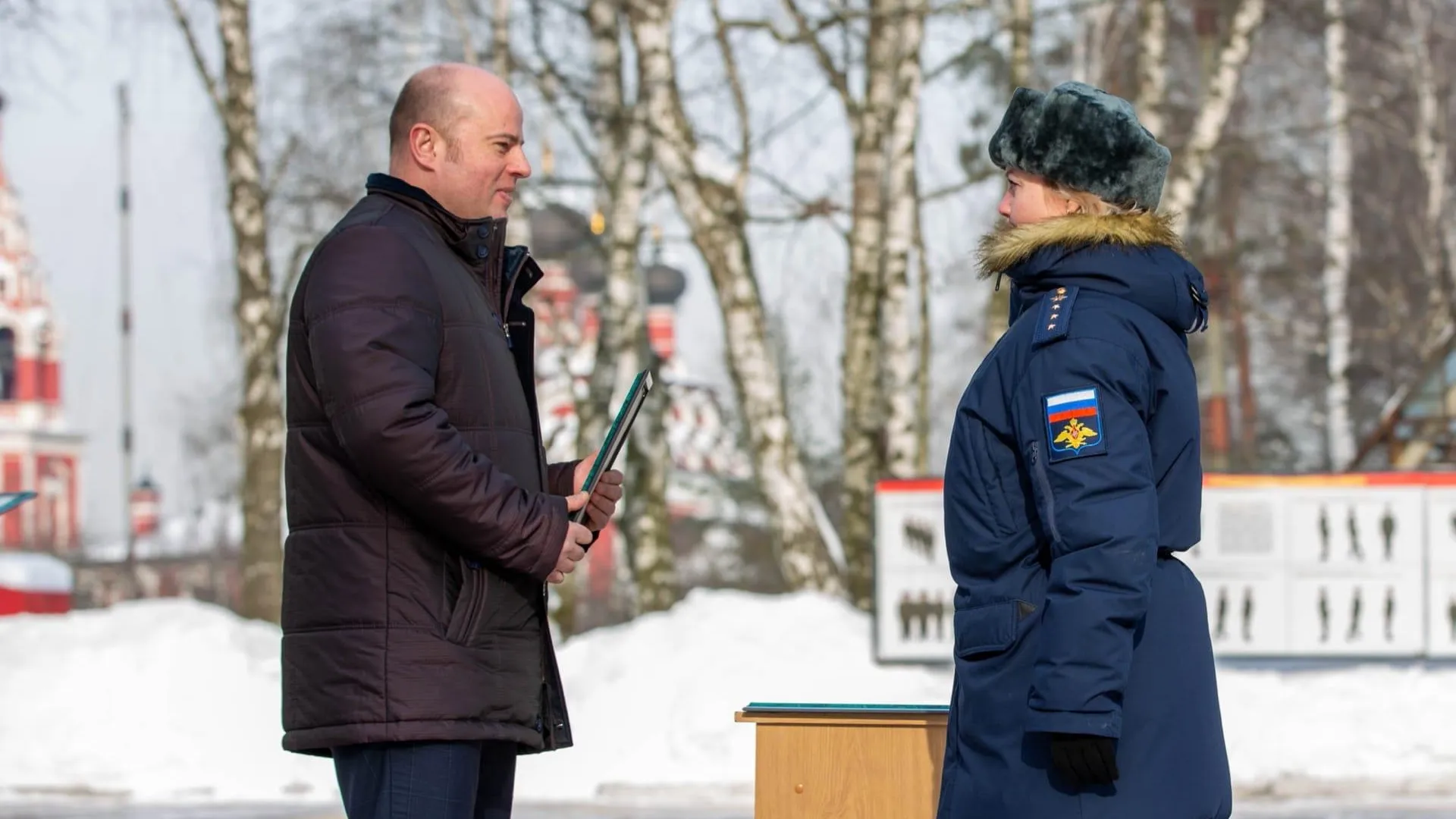 Глава Котельников поздравил военных с наступающим Днем защитника Отечества