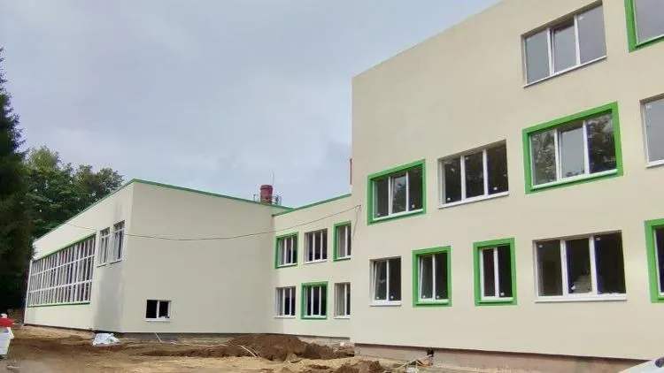 Строительная готовность здания Алабинской школы в Наро-Фоминском округе достигла 75%