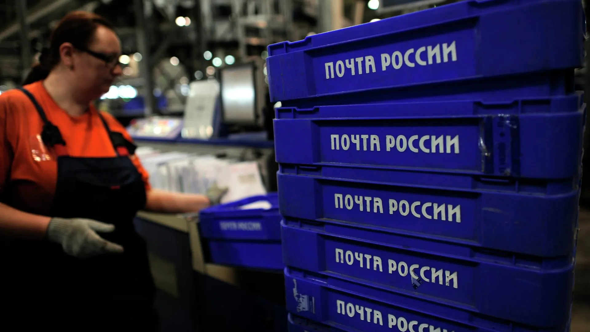 Более 6,6 тыс единиц багажа россиян передали из аэропортов «Почте России»