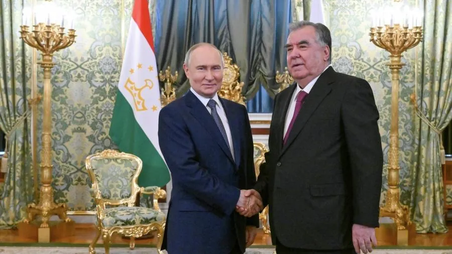 Кремль: началась встреча Путина и президента Таджикистана Рахмона