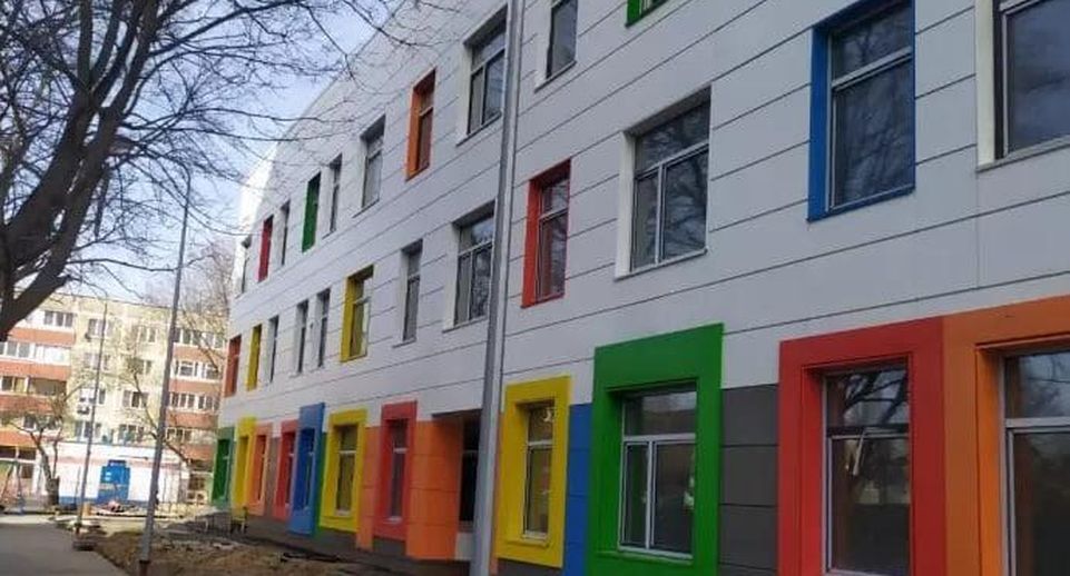 Строительная готовность здания нового детсада в Подольске составляет более 80%