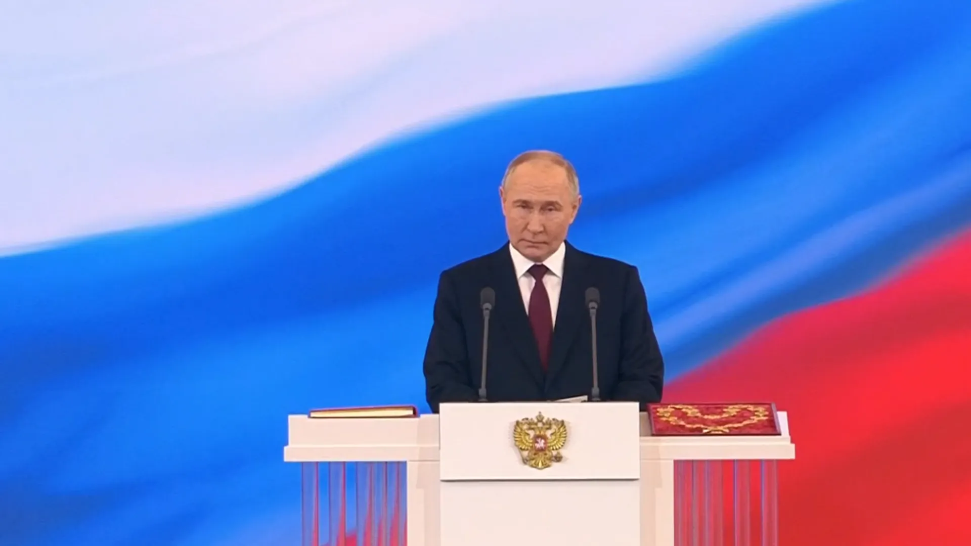 Путин: мы не отказываемся от диалога с западными странами