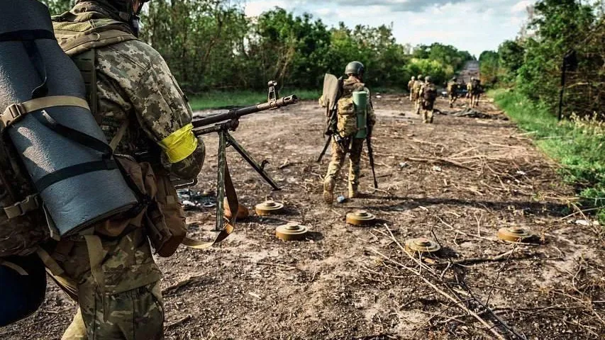 ВСУ подтвердили оставление своих позиций в Урожайном в ДНР