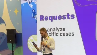 Паблик‑ток с предпринимателем Захаровым прошел на стенде Подмосковья на ВФМ‑2024