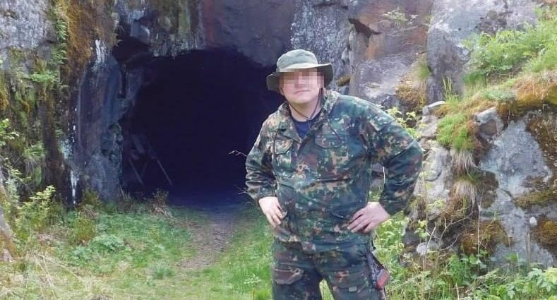 В Ленобласти главу «Боевого братства» задержали за вымогательство у девушки