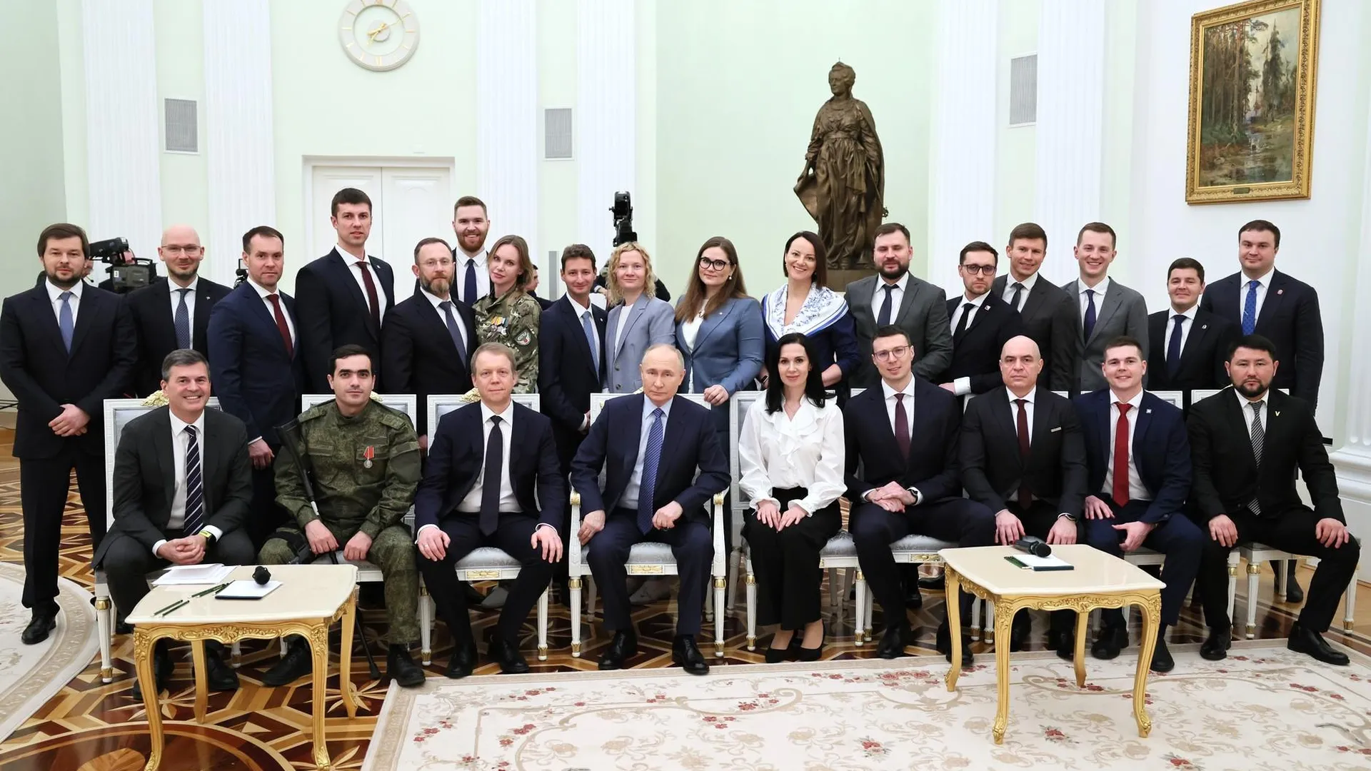 Президент России Владимир Путин встретился с победительницей «Лидеров России»