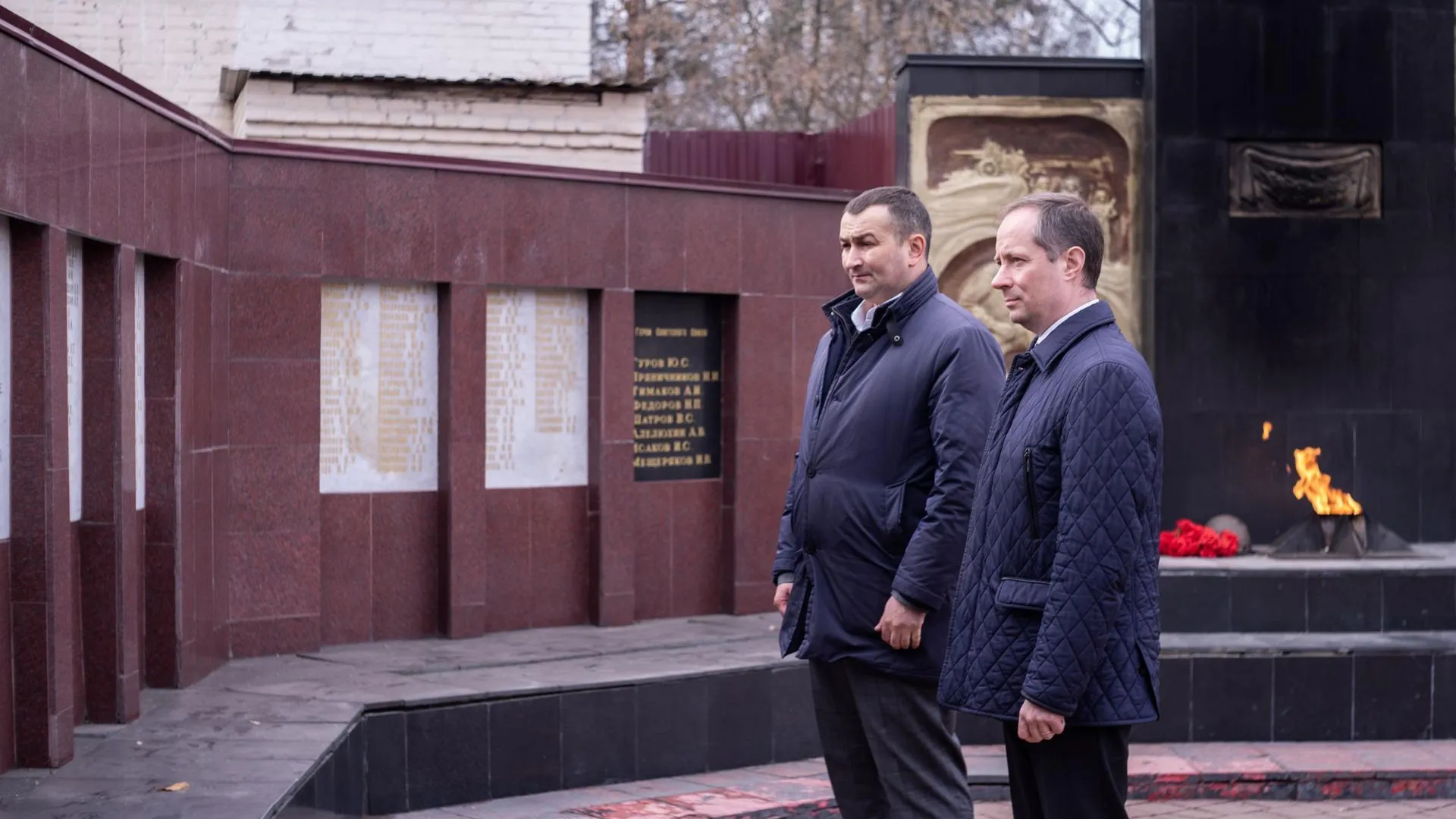 В Люберцах проверили состояние мемориалов