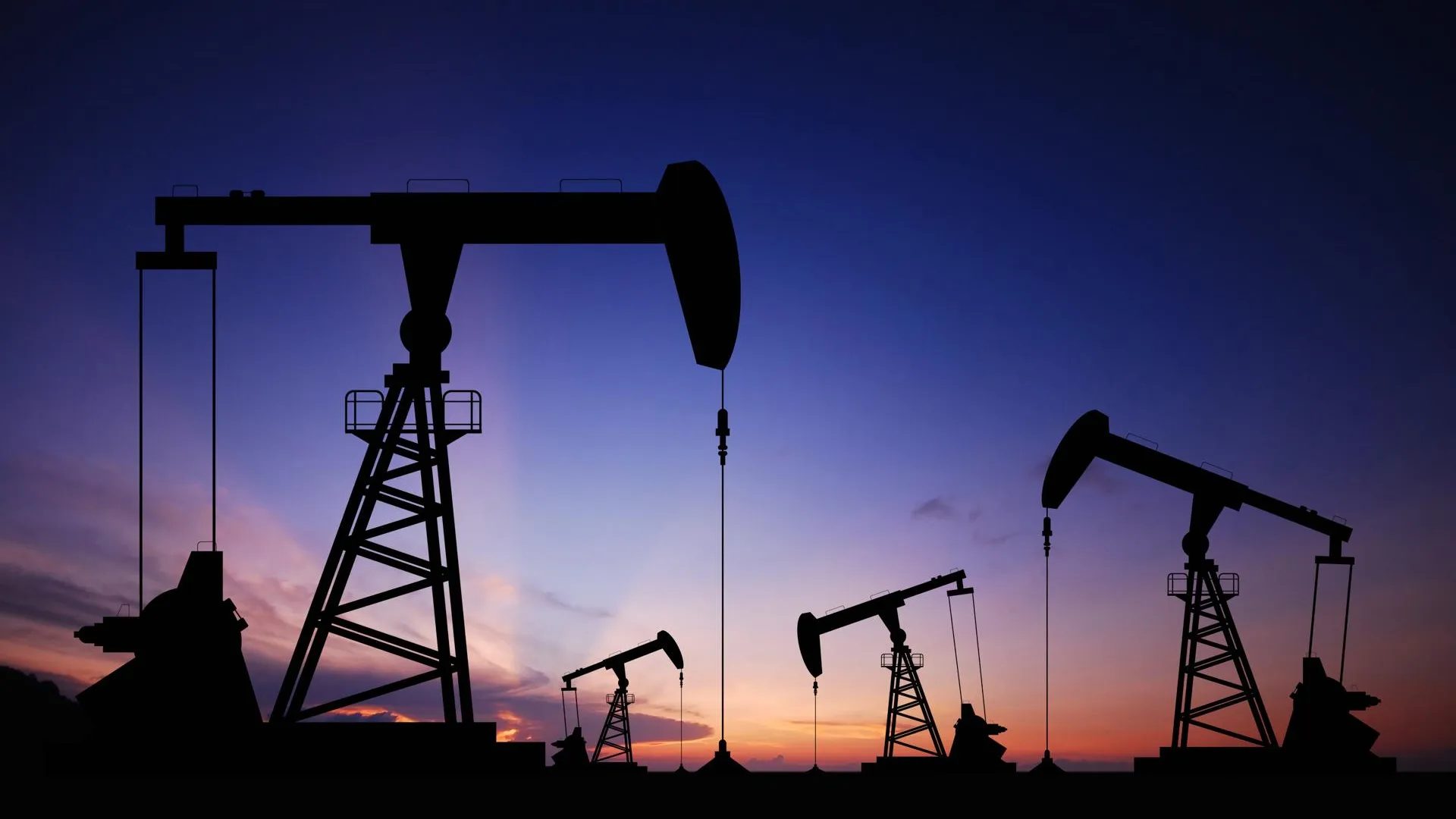 Страны ОПЕК+ снизили добычу нефти в мае до 36,86 млн баррелей в сутки