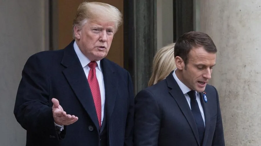 Политик Филиппо: переговорщики Трампа унизили президента Макрона